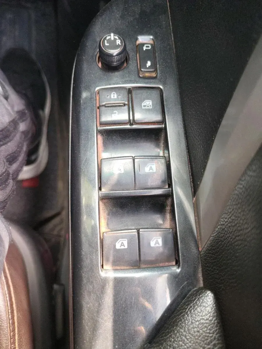 2017 Toyota Fortuner 2.8 4X2 AT, Diesel, Automatic, 1,91,829 km, interior