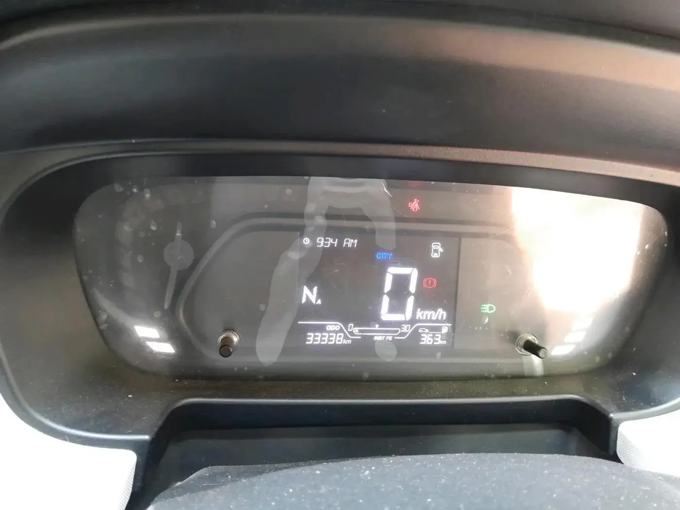 2025 Tata PUNCH Accomplished Plus AMT, Petrol, Automatic, 35,700 km, interior