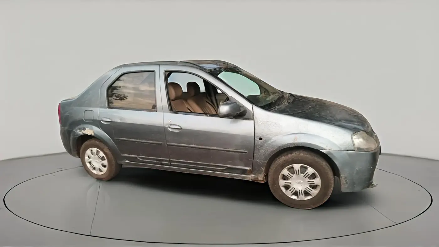 2012 Mahindra Verito 1.4 G4, Petrol, Manual, 26,347 km, exterior