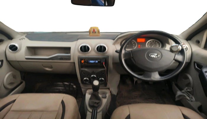 2012 Mahindra Verito 1.4 G4, Petrol, Manual, 26,347 km, interior