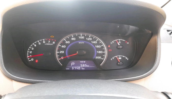 2017 Hyundai Grand i10 SPORTZ (O) AT 1.2 KAPPA VTVT, CNG, Automatic, 37,401 km, interior