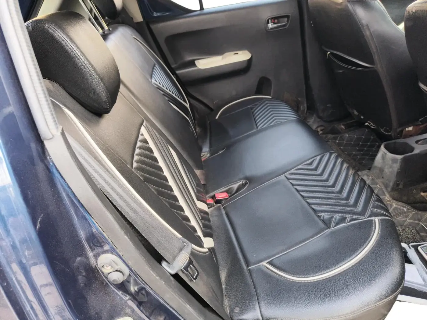 2022 Maruti IGNIS ZETA 1.2, Petrol, Manual, 18,776 km, interior
