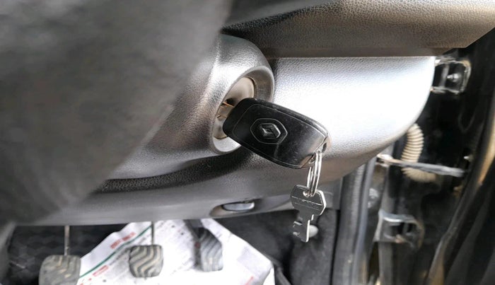 2018 Renault Kwid CLIMBER 1.0, Petrol, Manual, 70,155 km, interior