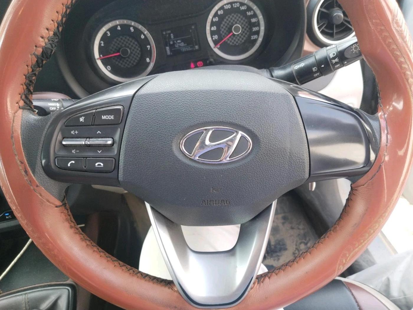 2022 Hyundai AURA S 1.2 CNG, CNG, Manual, 73,550 km, interior