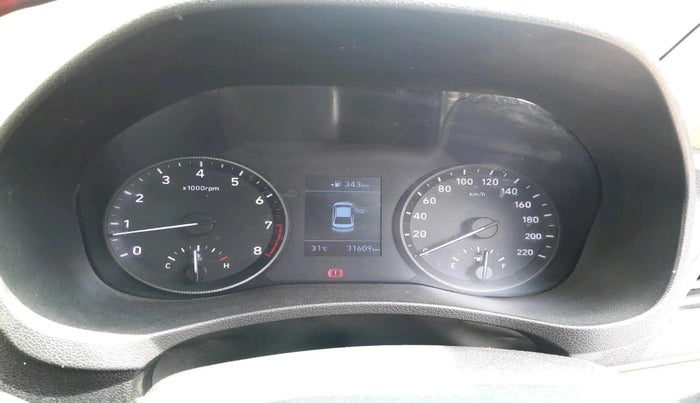 2019 Hyundai Verna 1.6 VTVT SX, Petrol, Manual, 31,609 km, interior