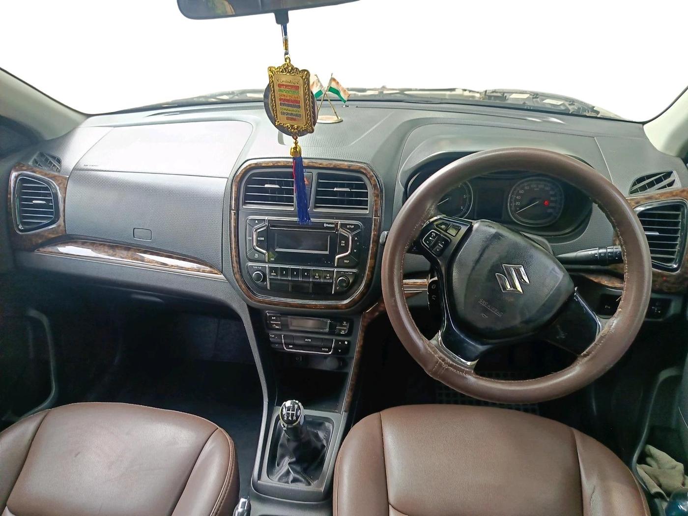 2017 Maruti Vitara Brezza ZDI, Diesel, Manual, 97,323 km, interior