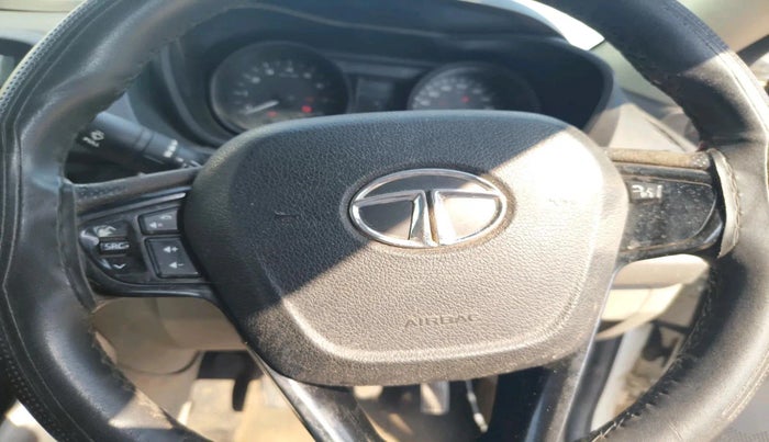 2018 Tata NEXON XM PETROL, Petrol, Manual, 69,479 km, interior