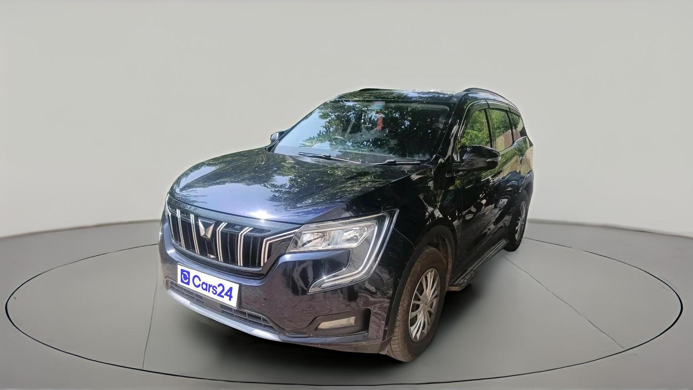 2022 Mahindra XUV700 AX 3 D MT 7 STR, Diesel, Manual, 69,942 km, exterior