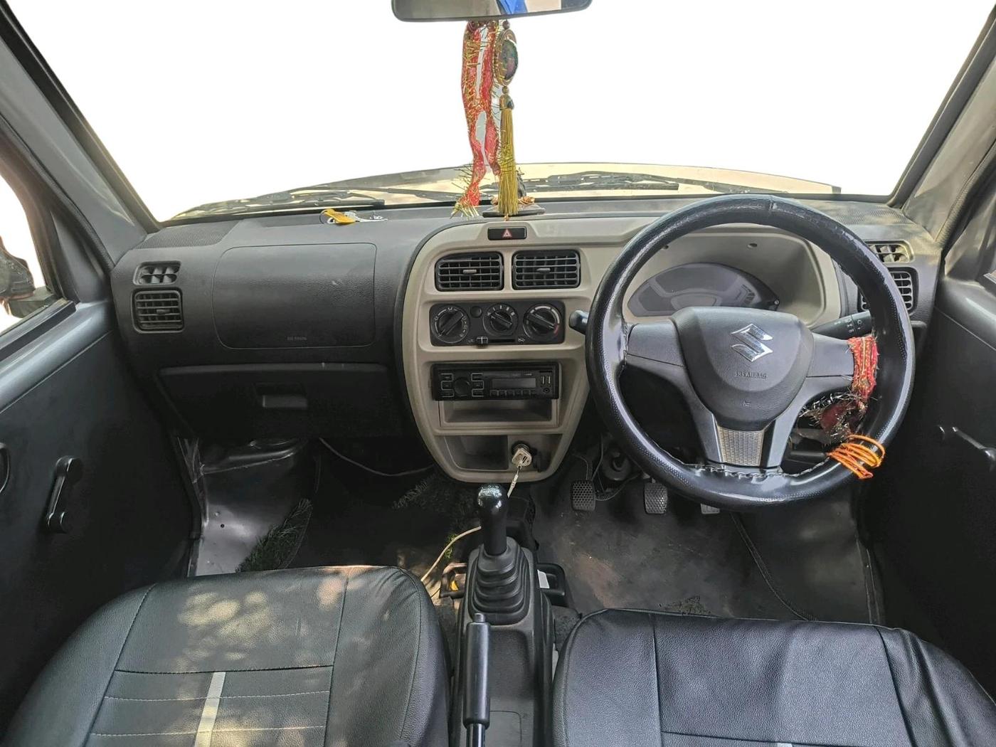 2023 Maruti Eeco 7 STR STD 1.2, Petrol, Manual, 89,181 km, interior