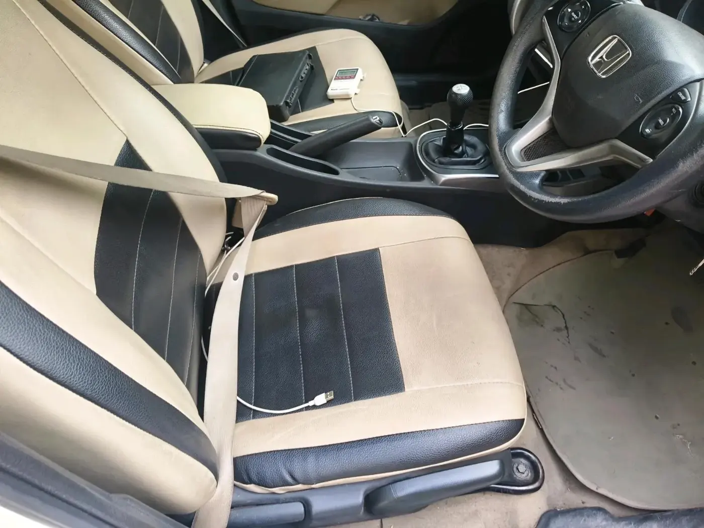 2014 Honda City 1.5L I-VTEC SV, Petrol, Manual, 1,46,943 km, interior