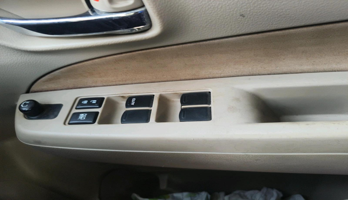 2014 Maruti Ciaz VXI, Petrol, Manual, 81,781 km, interior