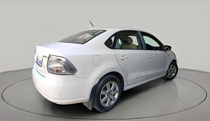 2011 Volkswagen Vento HIGHLINE 1.6 MPI, Petrol, Manual, 72,424 km, exterior