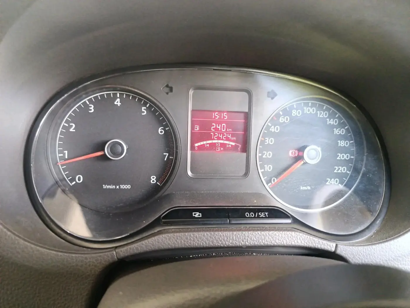 2011 Volkswagen Vento HIGHLINE 1.6 MPI, Petrol, Manual, 72,424 km, interior