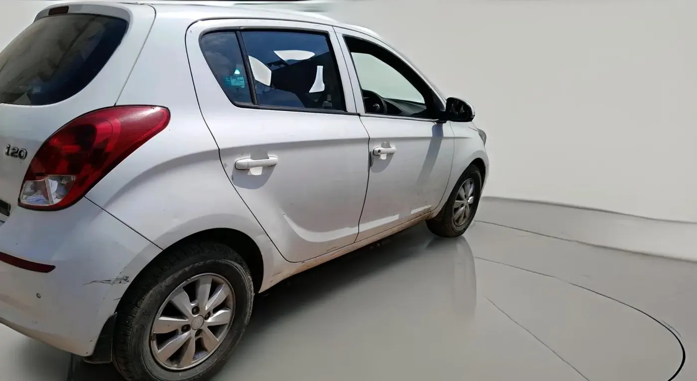 2014 Hyundai i20 SPORTZ 1.4 CRDI, Diesel, Manual, 1,06,044 km, exterior