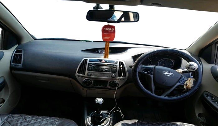 2014 Hyundai i20 SPORTZ 1.4 CRDI, Diesel, Manual, 1,06,044 km, interior