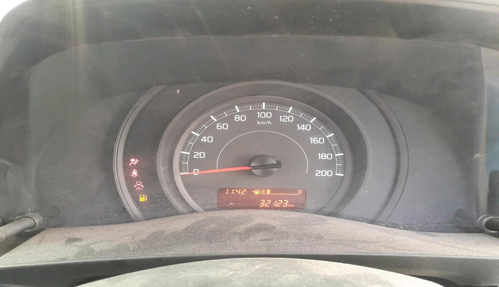 2020 Maruti Swift LXI, Petrol, Manual, 32,123 km, interior