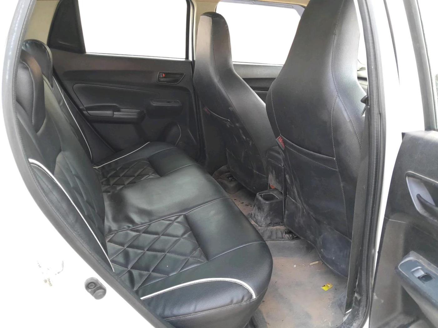 2020 Maruti Swift LXI, Petrol, Manual, 32,123 km, interior