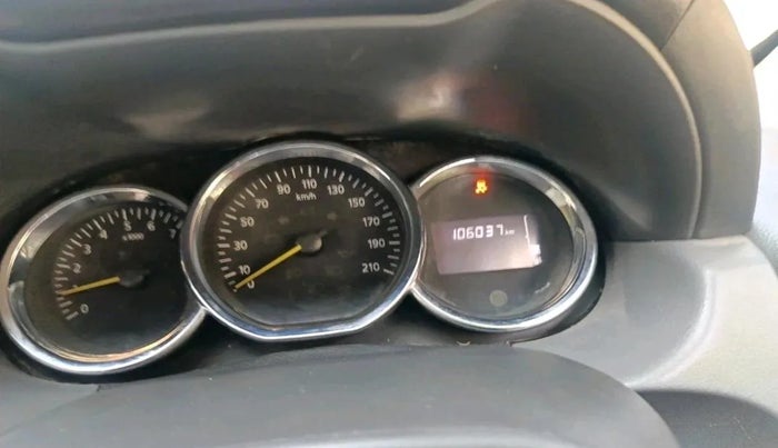 2016 Renault Duster 110 PS RXZ 4X4 MT DIESEL, Diesel, Manual, 1,06,037 km, interior