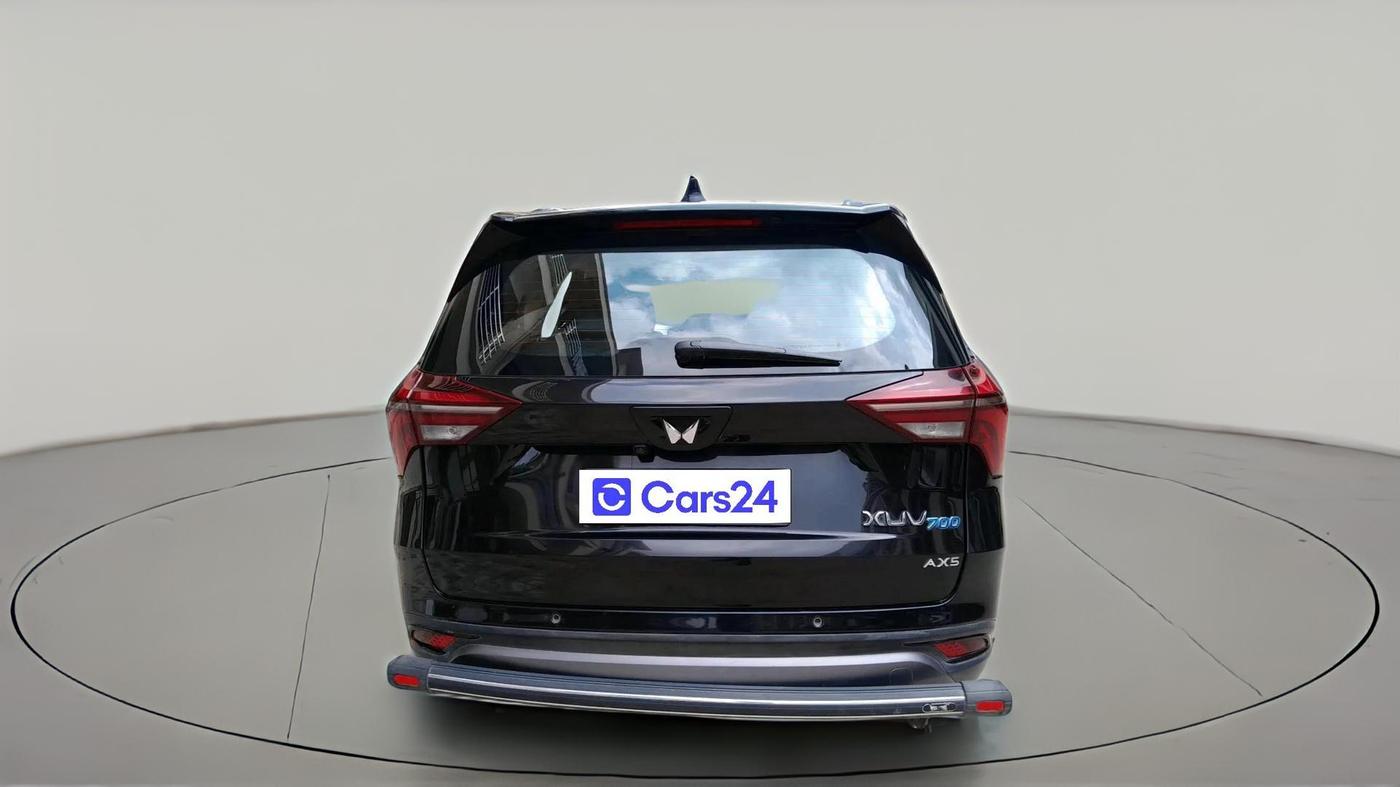 2025 Mahindra XUV700 AX 5 D MT 7 STR, Diesel, Manual, 31,218 km, exterior