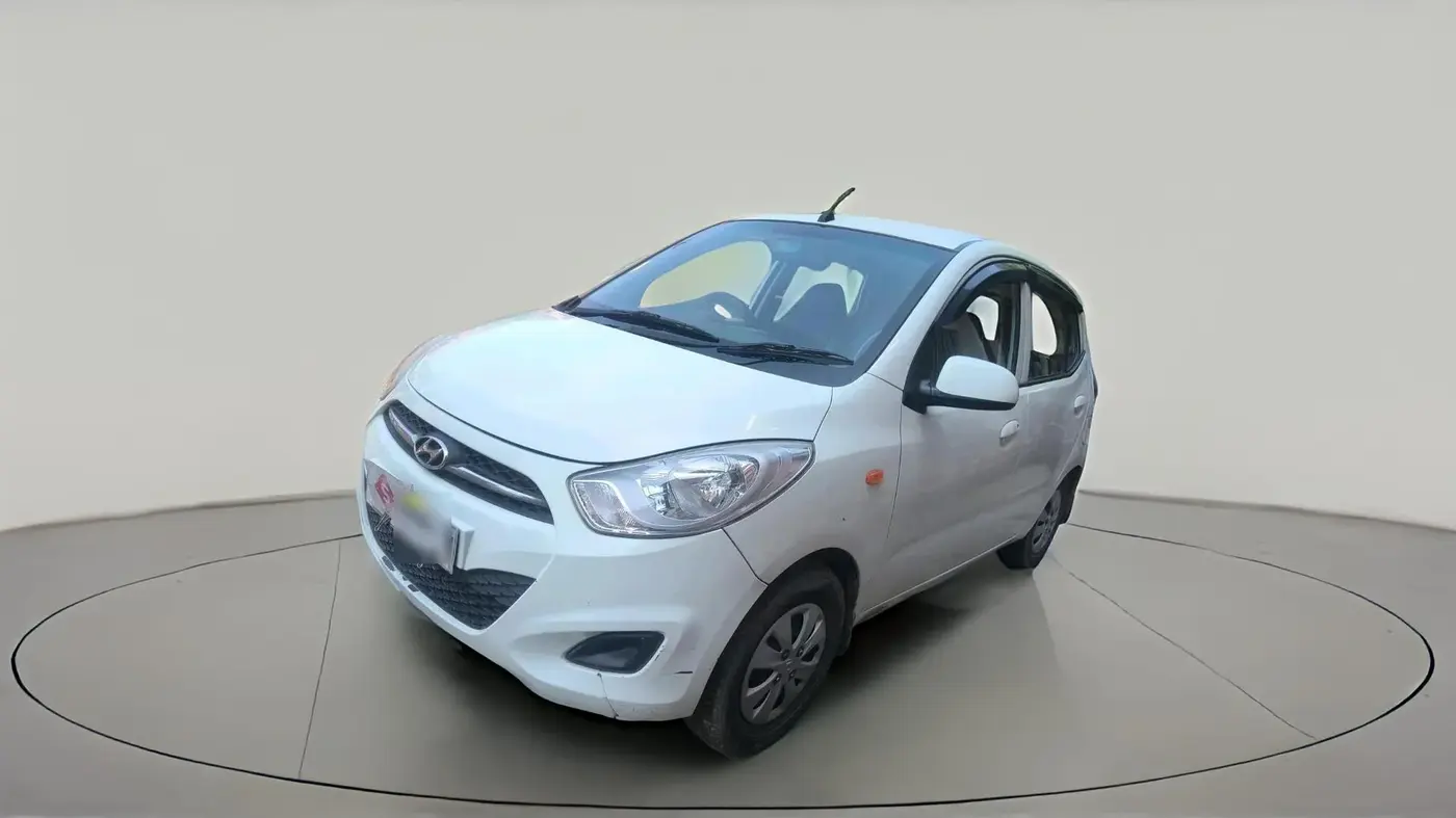 2013 Hyundai i10 MAGNA 1.1, CNG, Manual, 99,572 km, exterior
