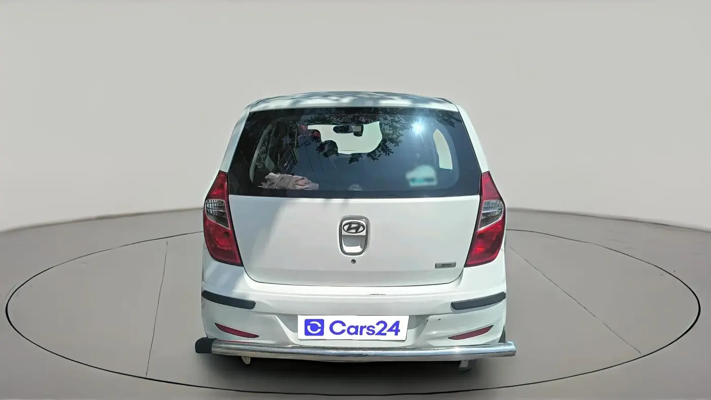 2013 Hyundai i10 MAGNA 1.1, CNG, Manual, 99,572 km, exterior