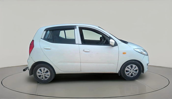 2013 Hyundai i10 MAGNA 1.1, CNG, Manual, 99,572 km, exterior