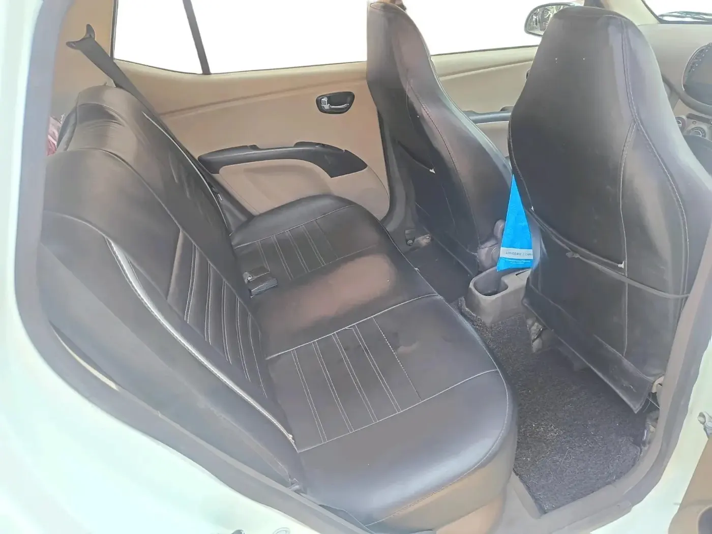 2013 Hyundai i10 MAGNA 1.1, CNG, Manual, 99,572 km, interior