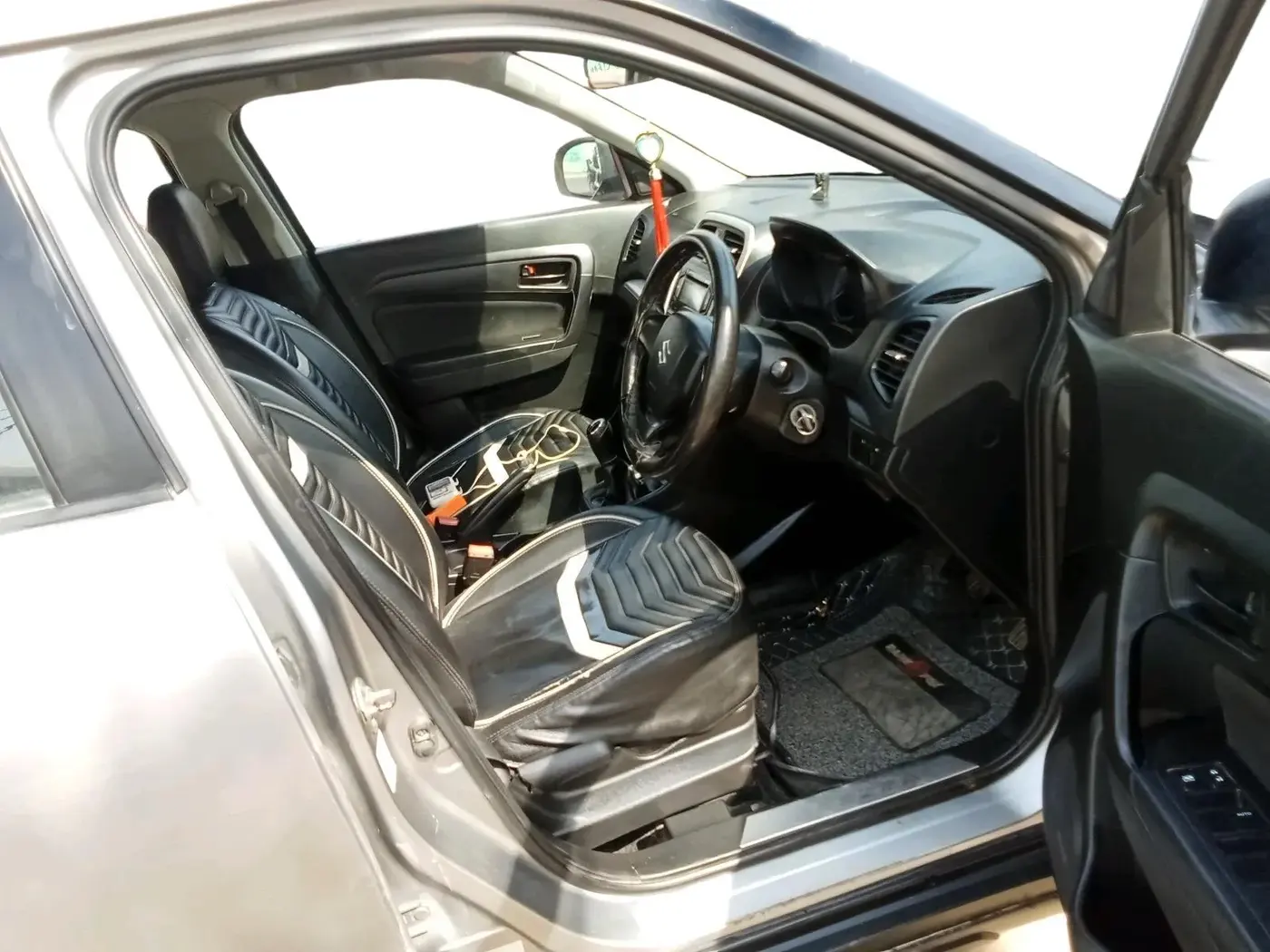2020 Maruti Vitara Brezza VDI, Diesel, Manual, 1,04,646 km, interior