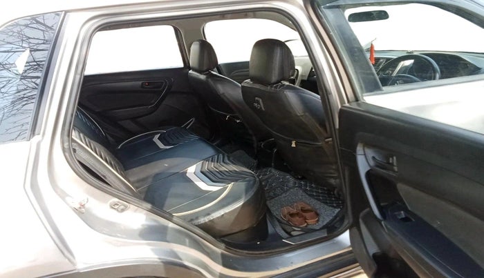 2020 Maruti Vitara Brezza VDI, Diesel, Manual, 1,04,646 km, interior