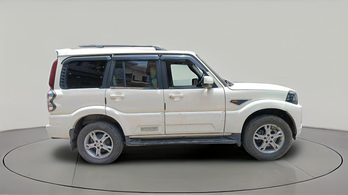 2016 Mahindra Scorpio S10, Diesel, Manual, 1,10,701 km, exterior