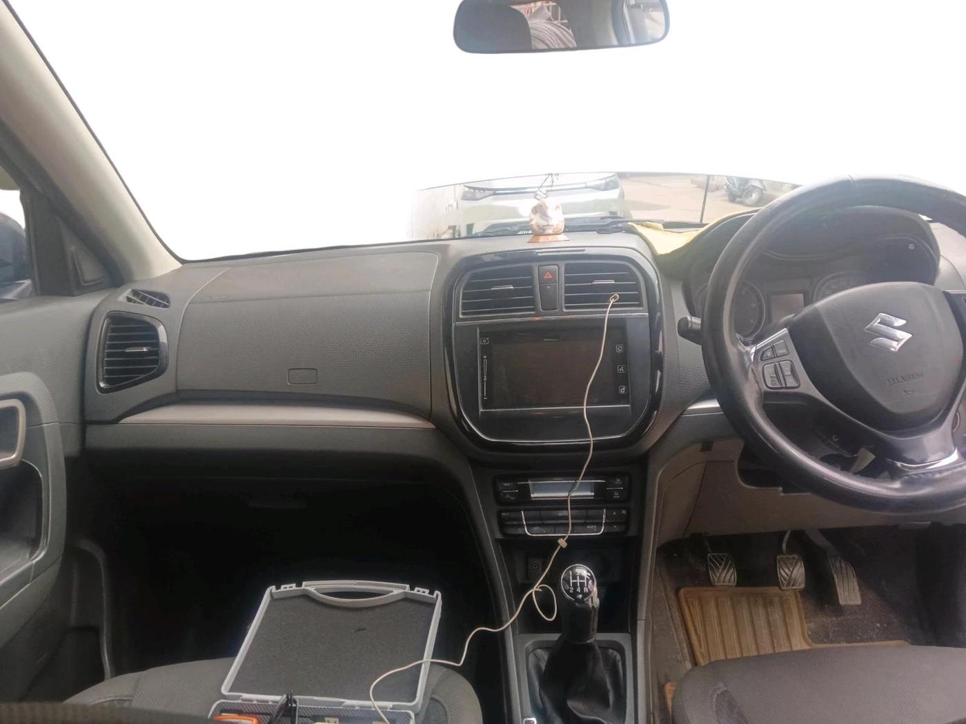 2017 Maruti Vitara Brezza ZDI PLUS, Diesel, Manual, 2,16,860 km, interior