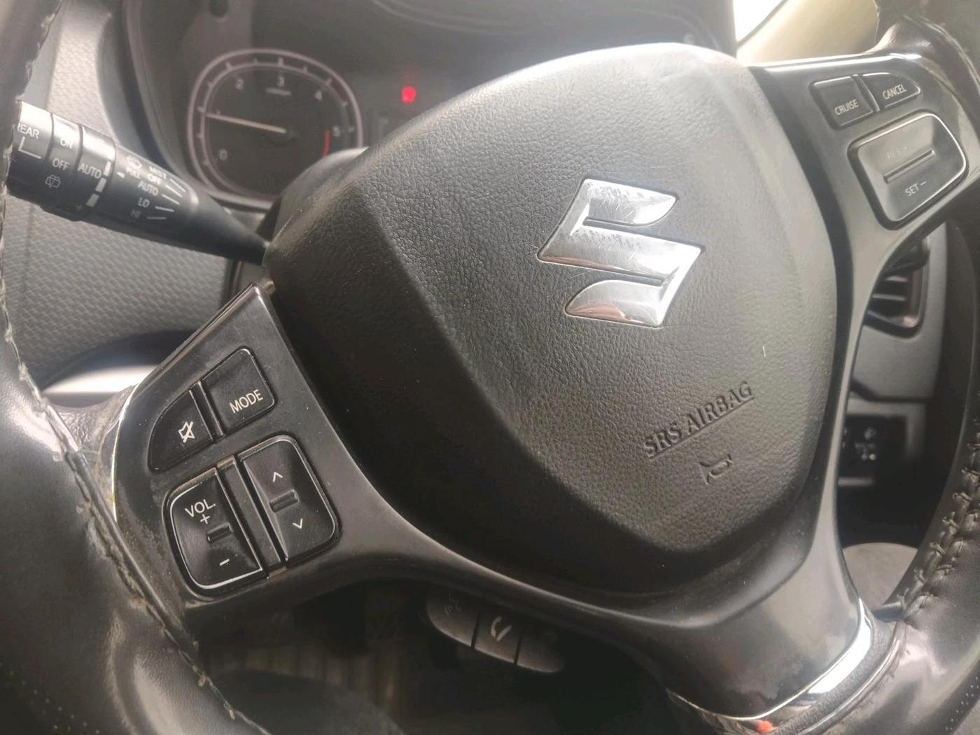 2017 Maruti Vitara Brezza ZDI PLUS, Diesel, Manual, 2,16,860 km, interior