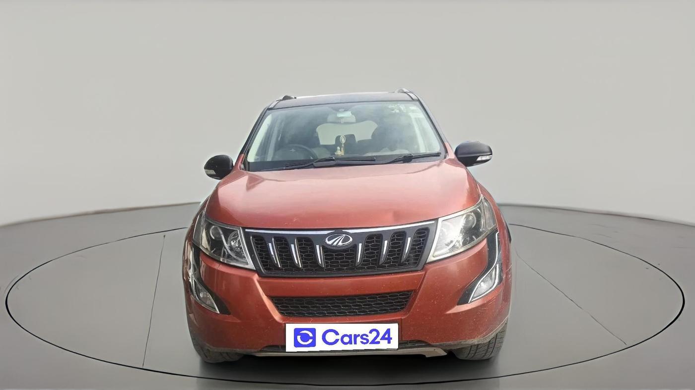 2017 Mahindra XUV500 W6 1.99, Diesel, Manual, 1,03,634 km, exterior