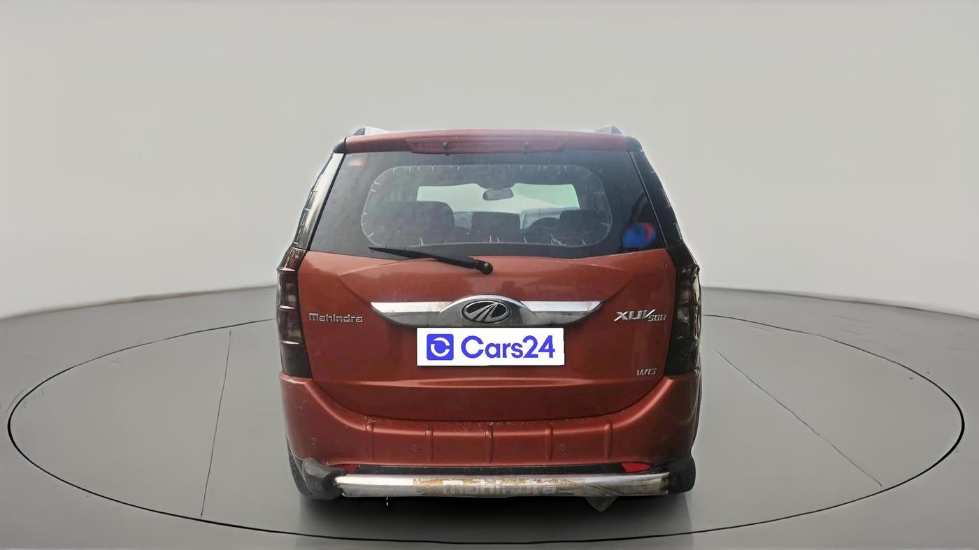 2017 Mahindra XUV500 W6 1.99, Diesel, Manual, 1,03,634 km, exterior