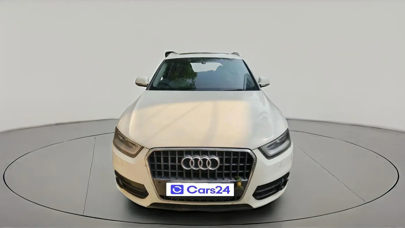 2013 Audi Q3 2.0 TDI QUATTRO, Diesel, Automatic, 1,18,294 km, exterior