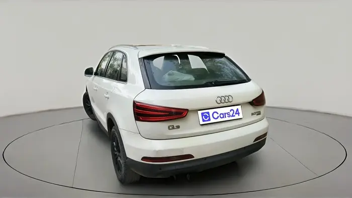2013 Audi Q3 2.0 TDI QUATTRO, Diesel, Automatic, 1,18,294 km, exterior