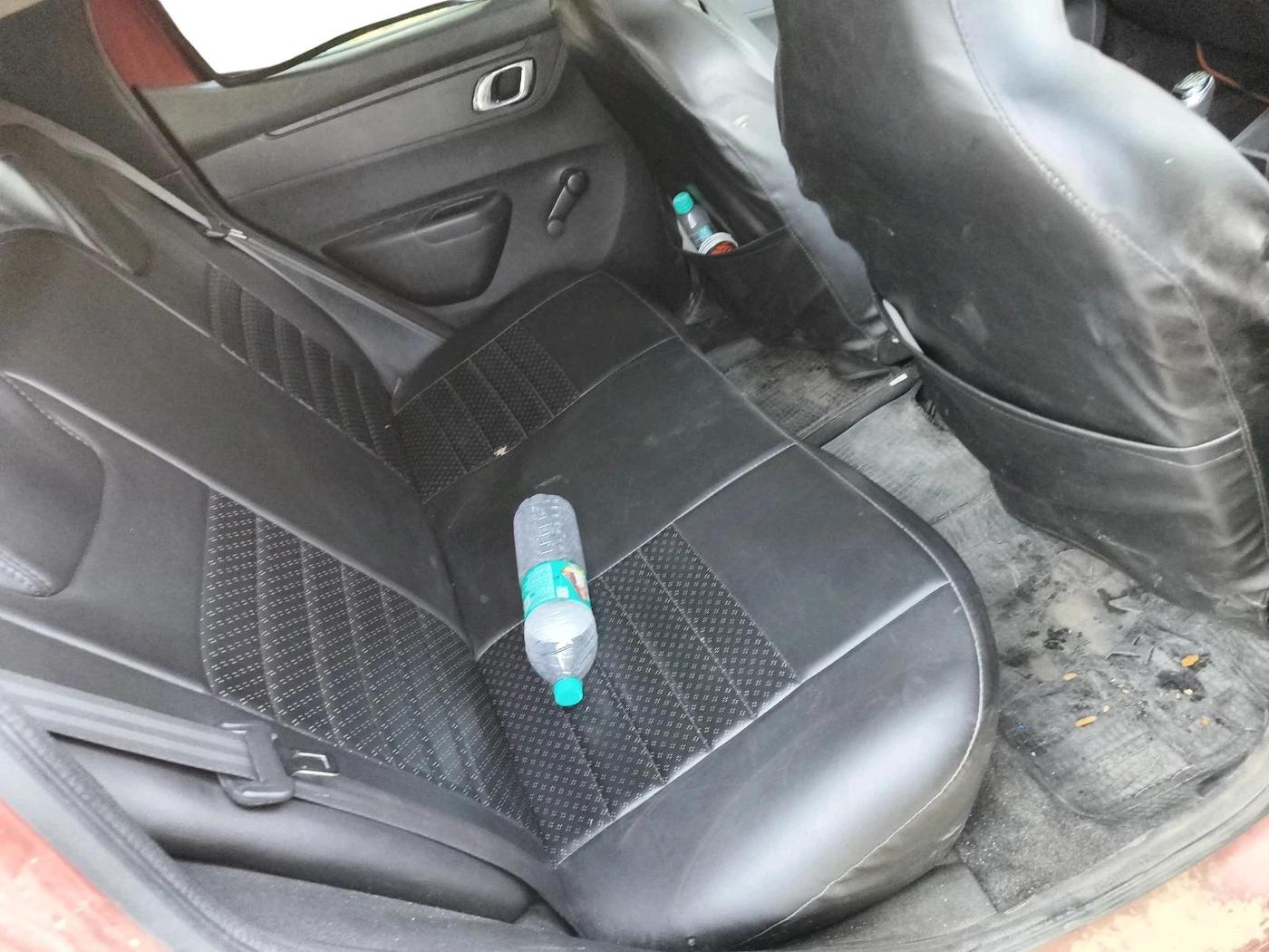 2019 Renault Kwid RXT 0.8, Petrol, Manual, 1,06,000 km, interior