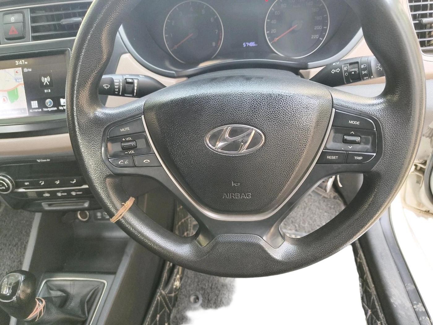 2018 Hyundai Elite i20 ASTA 1.2, Petrol, Manual, 57,486 km, interior