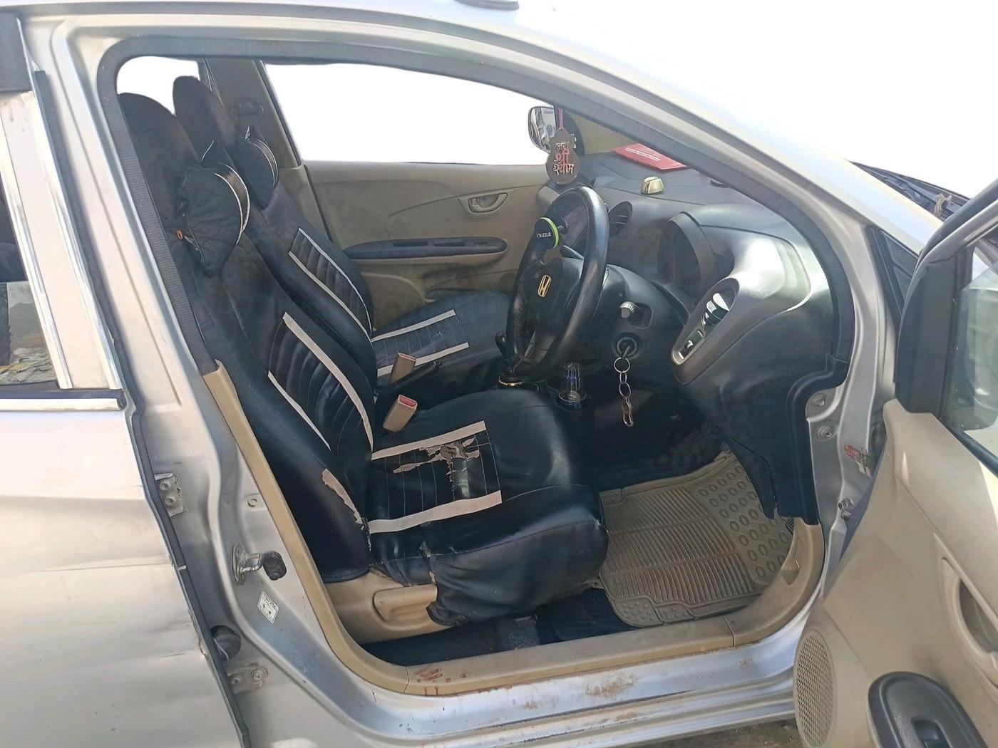 2012 Honda Brio E MT, Petrol, Manual, 80,965 km, interior