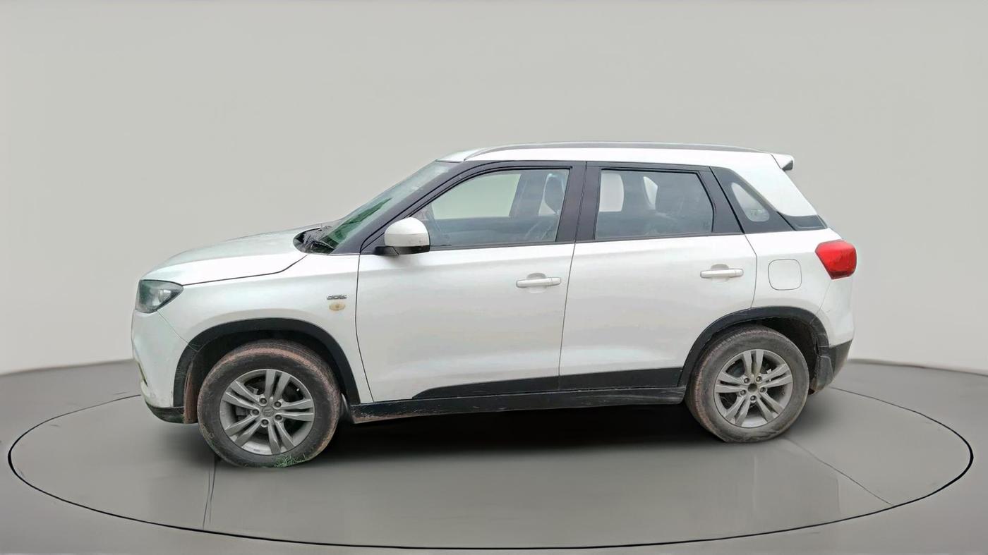 2017 Maruti Vitara Brezza ZDI, Diesel, Manual, 1,60,855 km, exterior