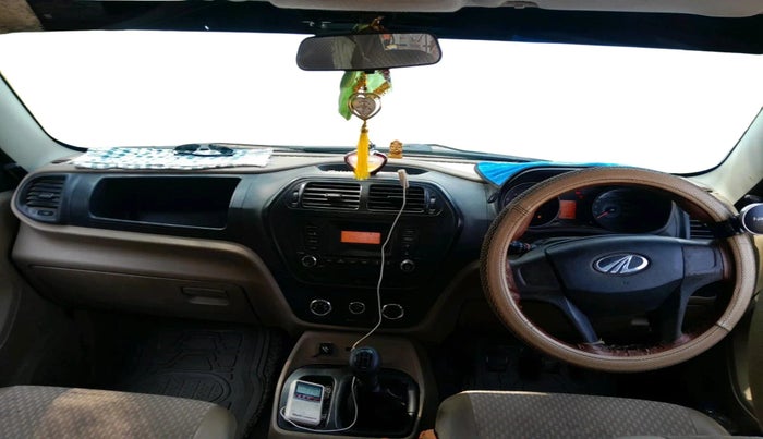 2016 Mahindra TUV300 T6, Diesel, Manual, 1,12,872 km, interior