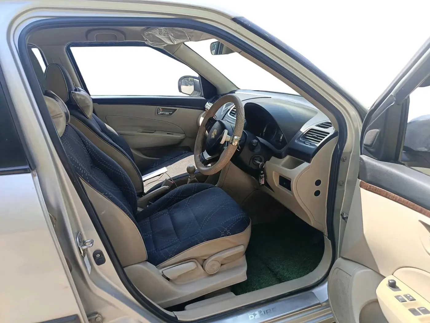 2014 Maruti Swift Dzire ZDI, Diesel, Manual, 70,006 km, interior