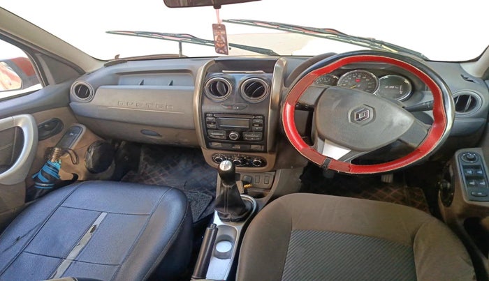 2016 Renault Duster 85 PS RXL DIESEL, Diesel, Manual, 1,01,991 km, interior