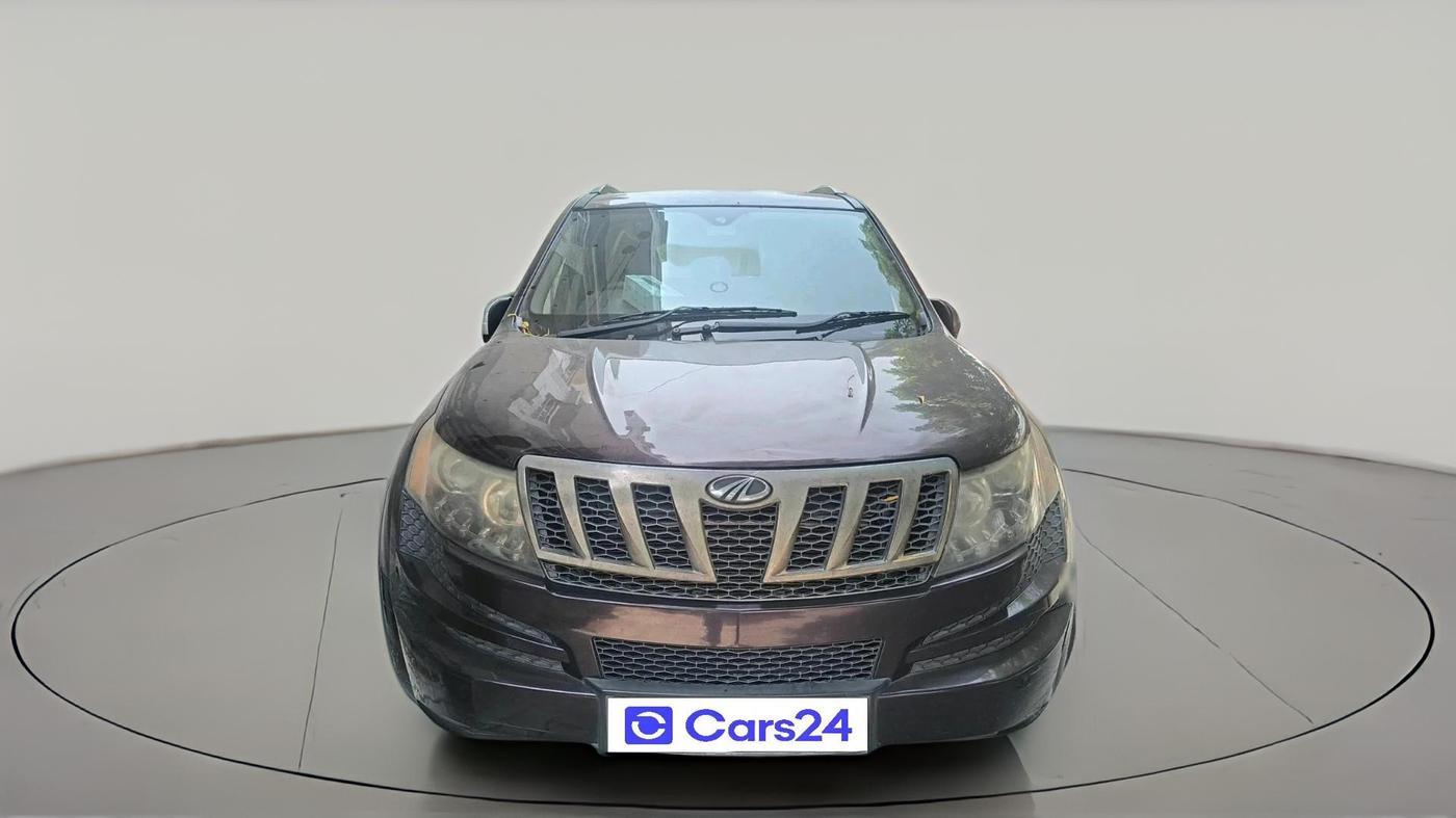 2014 Mahindra XUV500 W8, Diesel, Manual, 1,63,002 km, exterior