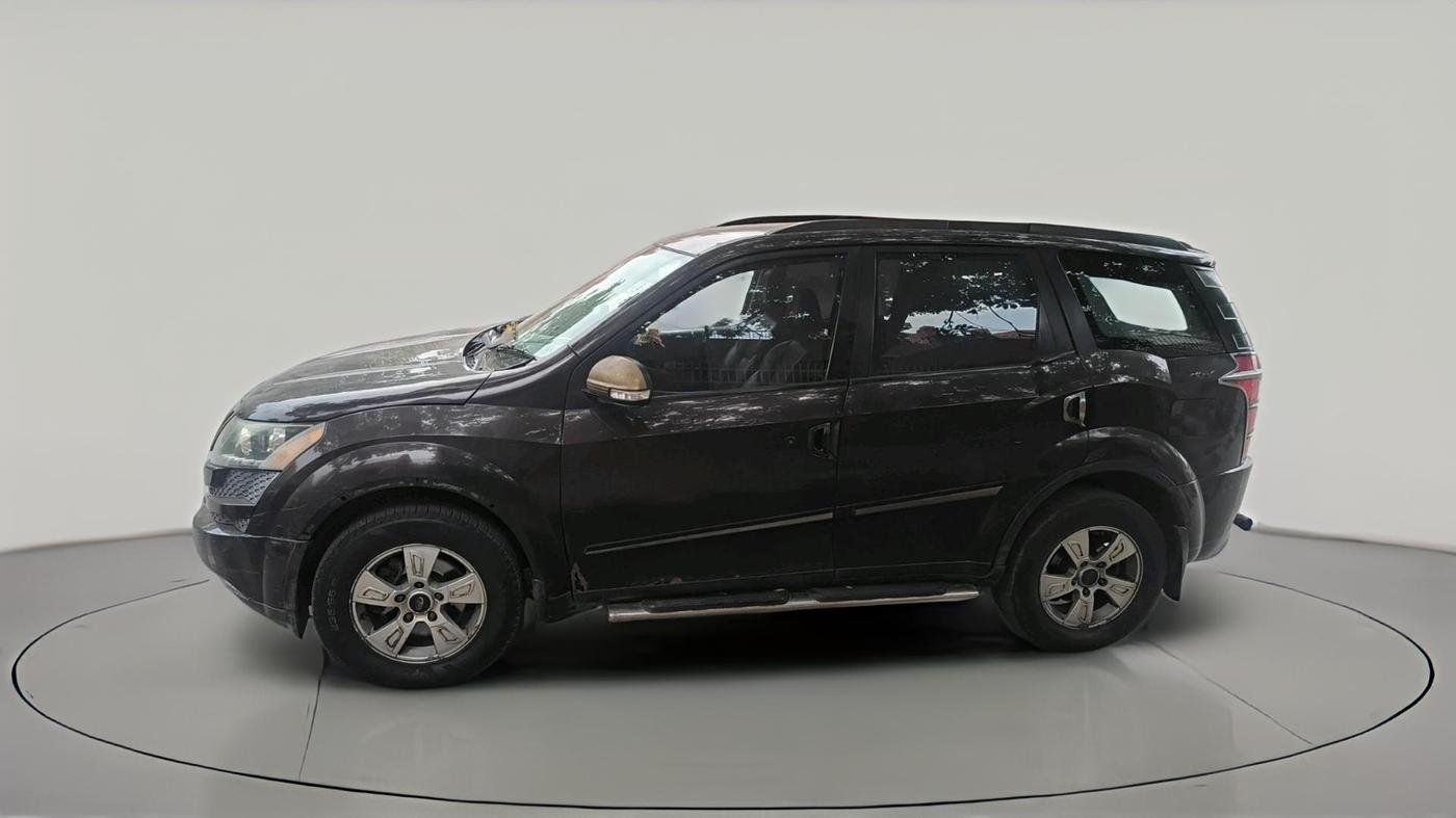 2014 Mahindra XUV500 W8, Diesel, Manual, 1,63,002 km, exterior
