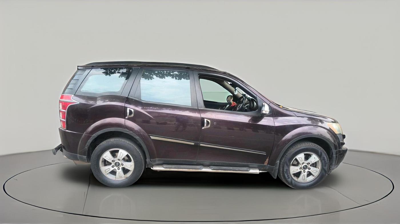 2014 Mahindra XUV500 W8, Diesel, Manual, 1,63,002 km, exterior