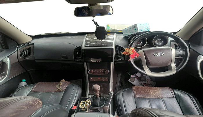 2014 Mahindra XUV500 W8, Diesel, Manual, 1,63,002 km, interior