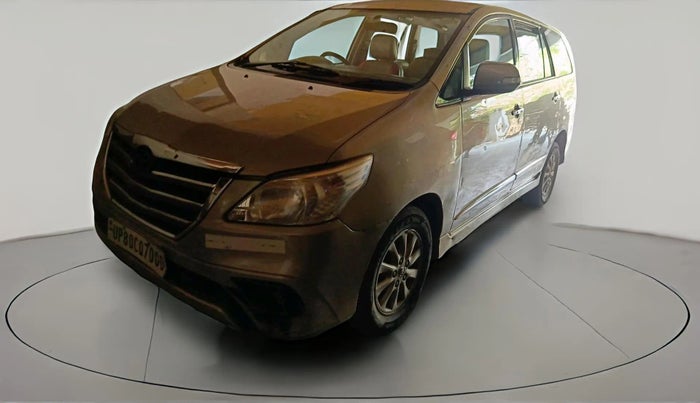 2013 Toyota Innova 2.5 VX 8 STR, Diesel, Manual, 1,90,219 km, exterior