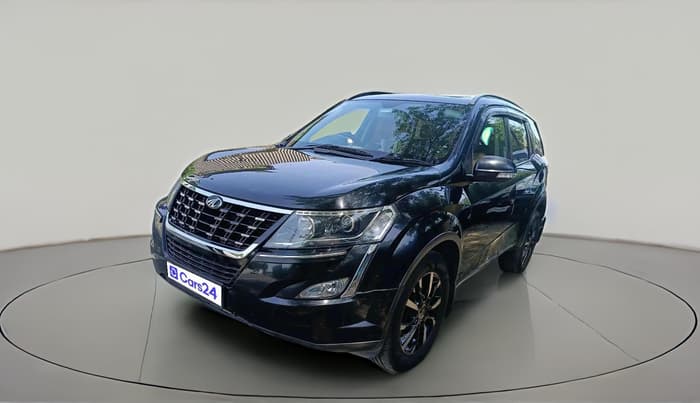 2018 Mahindra XUV500 W11 AT, Diesel, Automatic, 96,264 km, exterior