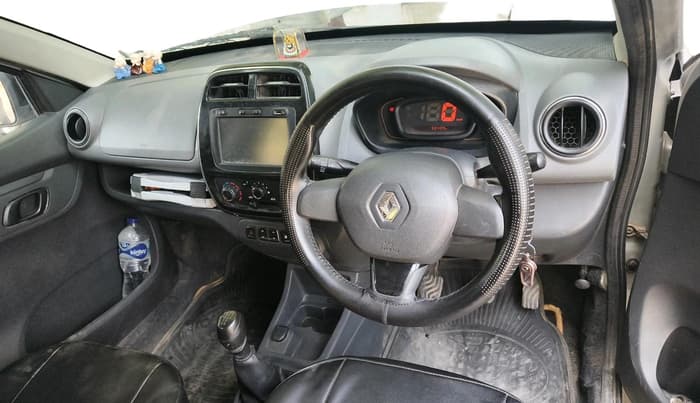 2016 Renault Kwid RXT 0.8 (O), Petrol, Manual, 50,405 km, interior